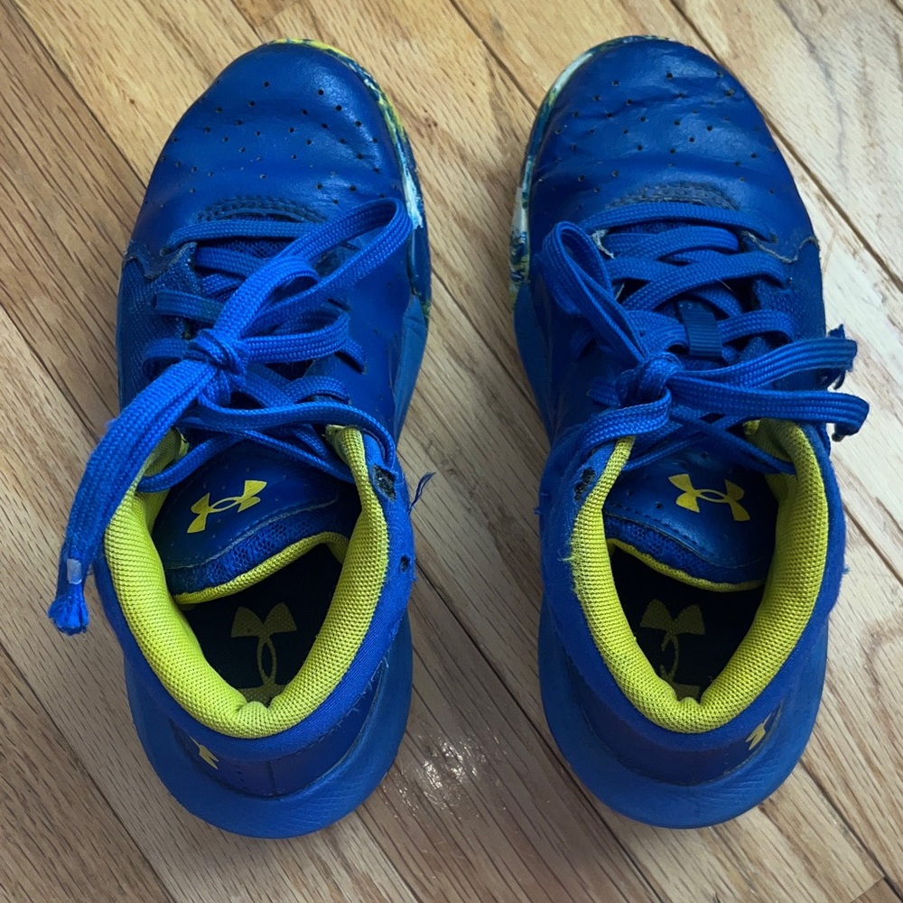 Under Armour Kids Blue and Yellow Sneakers size 1